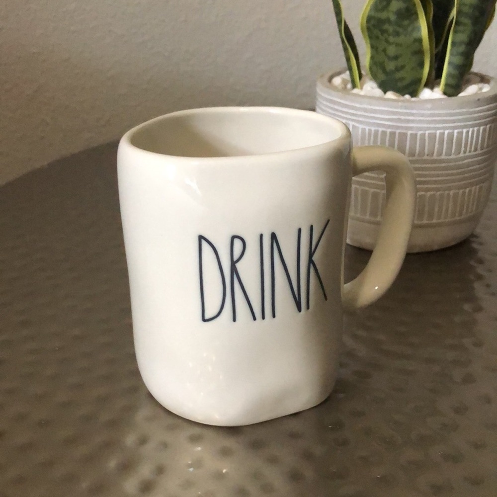 Rae Dunn Artisan Collection DRINK mug - Picture 3 of 6